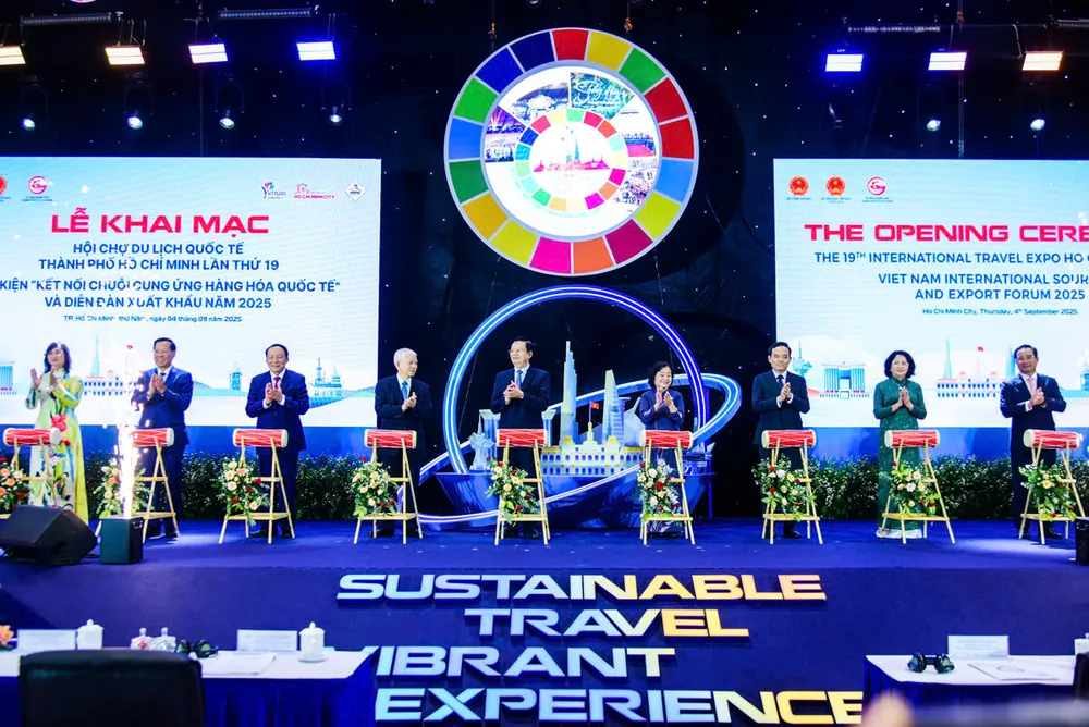 OPENING OF INTERNATIONAL-SCALE EVENT SERIES IN HO CHI MINH CITY: THE 19TH HO CHI MINH CITY INTERNATIONAL TRAVEL EXPO (ITE HCMC) 2025, EXPORT FORUM 2025, AND “INTERNATIONAL GOODS SUPPLY CHAIN CONNECTION” EVENT, THEME “GREEN CONNECTION – SUSTAINABLE DEVELOPMENT”